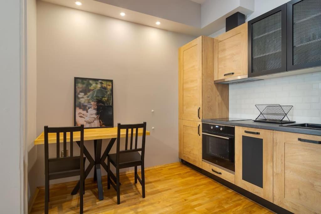 Modern Design 1 Bdrm, 4 Guests, Top Cente, Near Parliament, Self Check-In Sofia Exterior foto